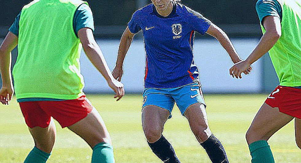 The Number 26 Jersey: Neymar, the NFL, and a Venue Footnote The Number 26 Jersey: Neymar, the NFL, and a Venue Footnote