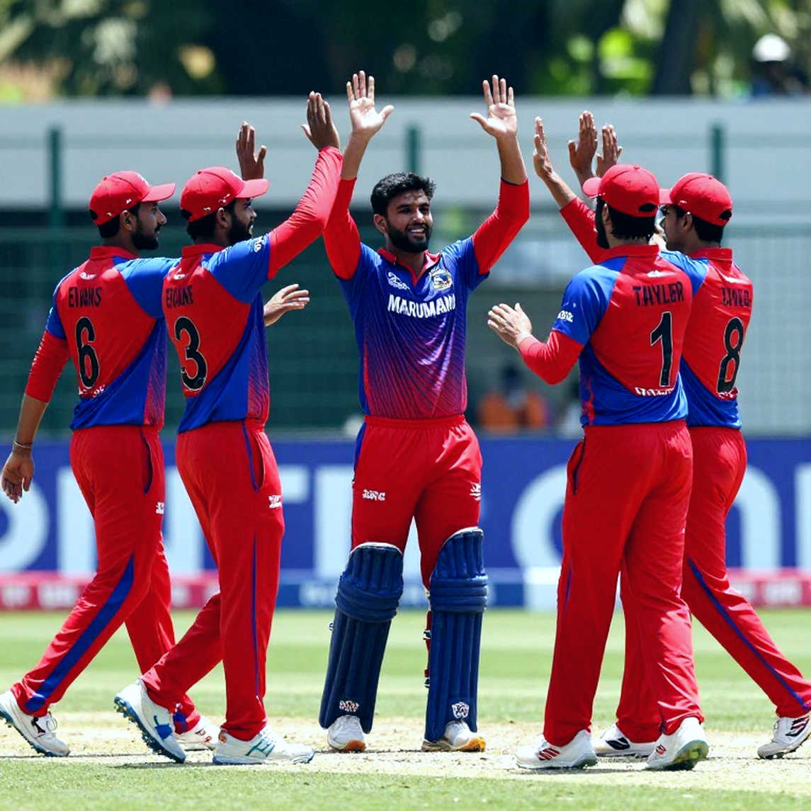 নিলামের হাতুড়ি আর ফ্যান-টোকেনের টিক: ক্রিকেটের ট্রান্সফার-অর্থনীতি কোথায় যাচ্ছে নিলামের হাতুড়ি আর ফ্যান-টোকেনের টিক: ক্রিকেটের ট্রান্সফার-অর্থনীতি কোথায় যাচ্ছে