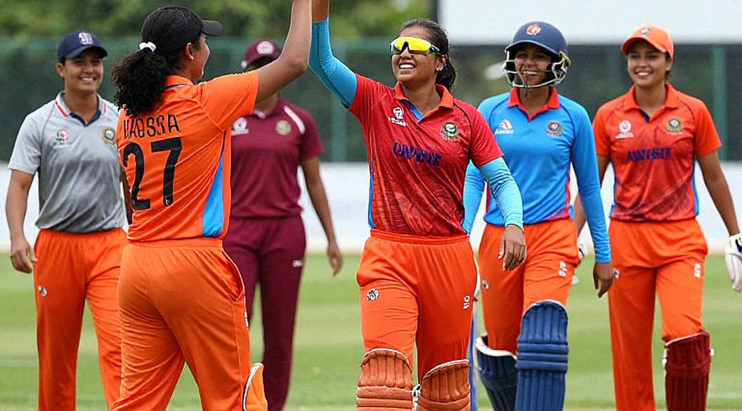 খালি পৃষ্ঠার লেজার: ট্রান্সফার উইন্ডোতে নীরবতা কীভাবে তথ্য হয়ে ওঠে খালি পৃষ্ঠার লেজার: ট্রান্সফার উইন্ডোতে নীরবতা কীভাবে তথ্য হয়ে ওঠে