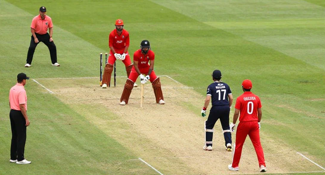 Frames from Kingsmead: Cameron Green's Injury, Durban's Dry Pitch, and Australia's Real Bowling-Balance Question