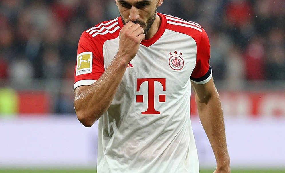 Empty Dossiers and Clause Truth: The Real Architecture of Transfer-Market Analysis