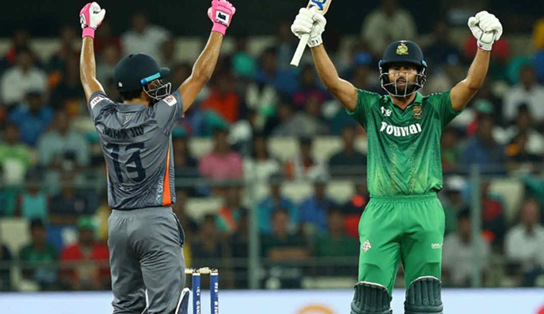 নাহিদ রানার পার্থ যাত্রা: স্কোরবুক যেটা লেখে না, শরীর সেটাই লেখে নাহিদ রানার পার্থ যাত্রা: স্কোরবুক যেটা লেখে না, শরীর সেটাই লেখে